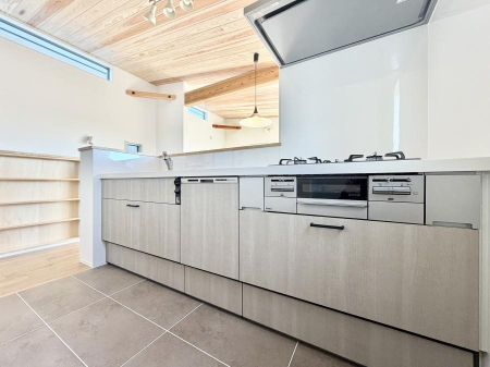 �L�b�`�� ����