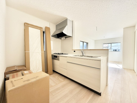 �L�b�`�� �����������������Ɗy�����Ȃ�A���K�ȃL�b�`�����