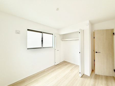 �Q�� ���������̔z�u��ʋC���̗ǂ��݌v�ŕ����̋�C�������炸�A��ɐV�N�ȋ�C������܂�