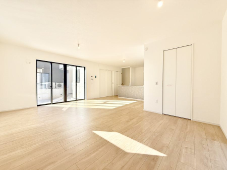 ���r���O ���������C�ɓ���̏ꏊ�ŁA�̂�т�Ƃ������Ԃ�