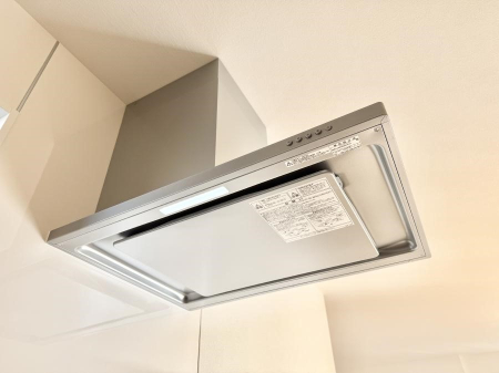 ���̑����� �ݔ����������̏��C����������C��ɗU������A�����I�ɔr�����ł��܂��B