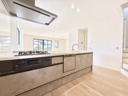 �L�b�`�� ���������y���݂ƐH�ׂ�K����͂���L�b�`��