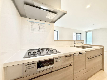 �L�b�`�� �����������������Ԃ����܂��A�Ί炠�ӂ��L�b�`��