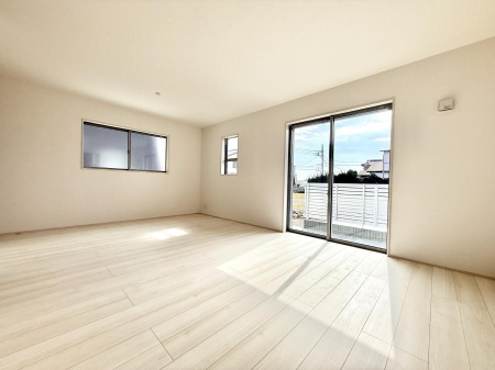 ���r���O ���������R�Ɖ�b�����܂��A�S�n�悢�ЂƂƂ�