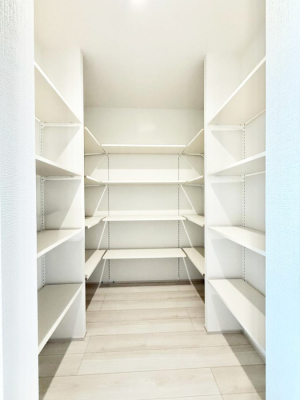 ���[ ����