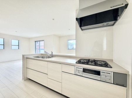 �L�b�`�� �������Ƒ����J��[�߂�A������̂���L�b�`��