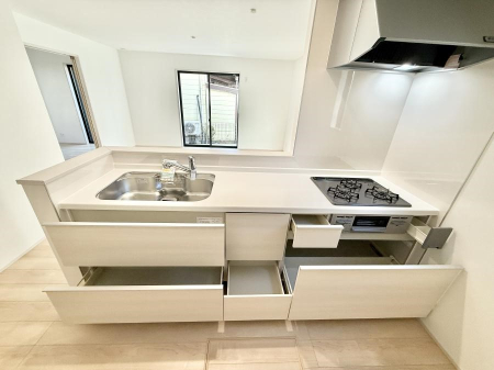 �L�b�`�� �������A�C�f�A�L����A�N���G�C�e�B�u�ȗ������