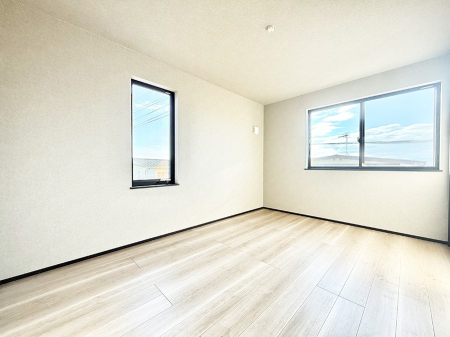 �Q�� ���������̔z�u��ʋC���̗ǂ��݌v�ŕ����̋�C�������炸�A��ɐV�N�ȋ�C������܂�