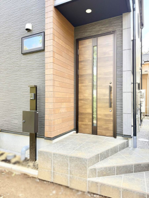 ���� �O�ρ� �V���v���Ŕ������A�Z�܂��̑���ۂ��ʂ錺�ւł�