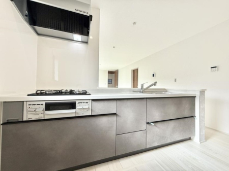 �L�b�`�� �������Ƒ��ƂȂ���A�R�~���j�P�[�V�����̏�