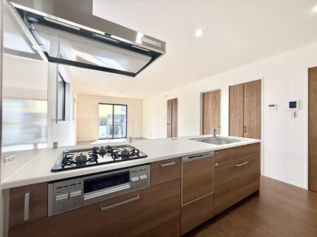 �L�b�`�� ����