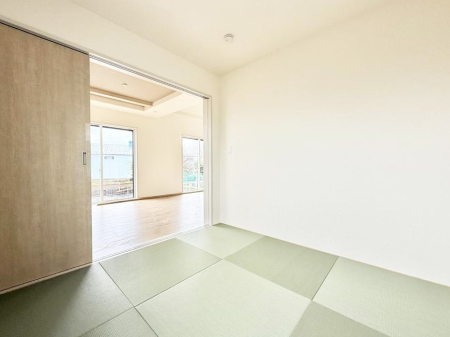 ���̑����� �����������������F�����̂������ŉ��₩�Ȏ��Ԃ��y���߂܂�