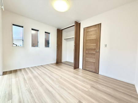 �q������ �������Ƌ�⃌�C�A�E�g�����R�ɔz�u�ł��邽�ߎg�����肪�ǂ����K�ɉ߂����܂�