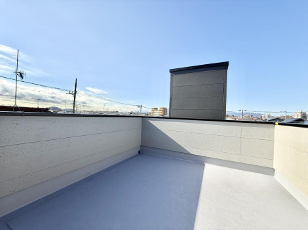 �o���R�j�[ ������ ���̃R�[�q�[���̐�����y���ށA�����̏ꏊ