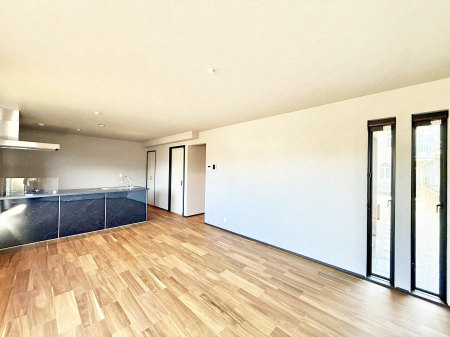 ���r���O ���������R�Ɖ�b�����܂��A�S�n�悢�ЂƂƂ�