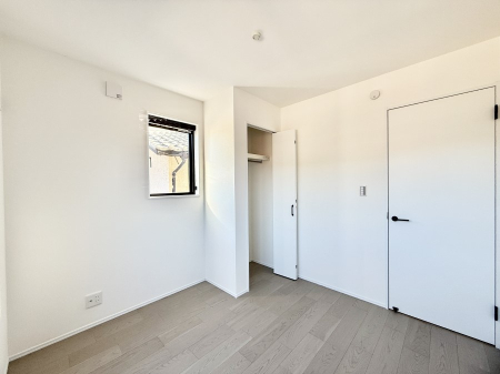 �Q�� ���������̔z�u��ʋC���̗ǂ��݌v�ŕ����̋�C�������炸�A��ɐV�N�ȋ�C������܂�