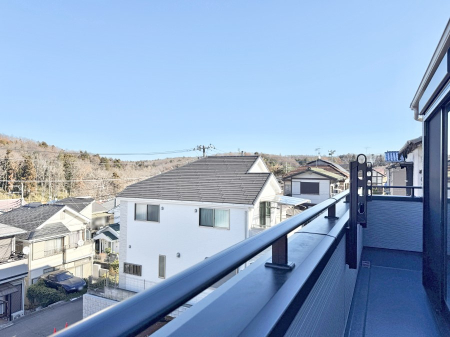 �o���R�j�[ ������ ���̃R�[�q�[���̐�����y���ށA�����̏ꏊ