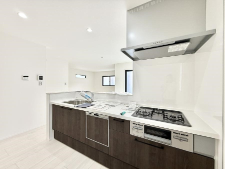 �L�b�`�� �������V���v���Ŕ������S�n�悢���Ԃ𐶂ރL�b�`�����