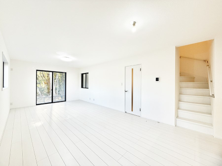 ���̑����� �������ӂƂ����u�ԂɍK����������A�S�n�悢�ꏊ