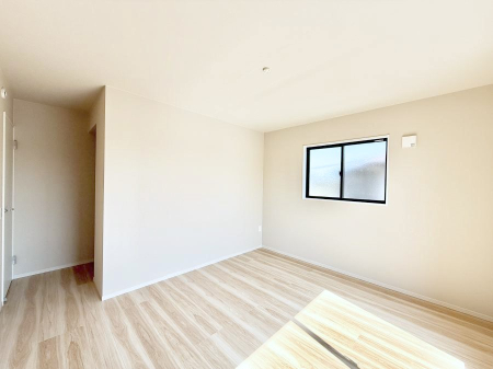 �Q�� ���������̔z�u��ʋC���̗ǂ��݌v�ŕ����̋�C�������炸�A��ɐV�N�ȋ�C������܂�