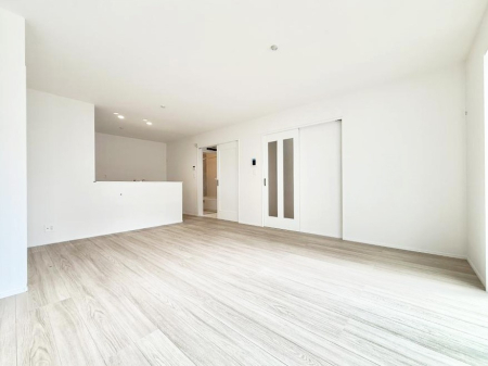 ���r���O ���������R�Ɖ�b�����܂��A�S�n�悢�ЂƂƂ�