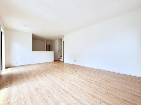 ���r���O ���������S�n�̂����A���z�̃��r���O