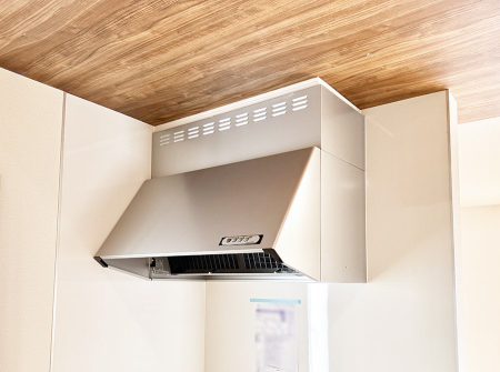 ���̑����� �ݔ����������̏��C����������C��ɗU������A�����I�ɔr�����ł��܂��B