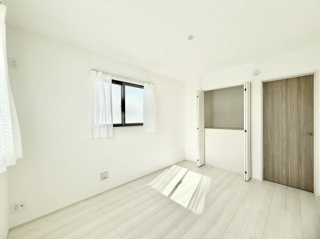 ���̑����� �����������������F�����̂������ŉ��₩�Ȏ��Ԃ��y���߂܂�