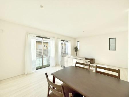 ���r���O ���������ƕ���������A�����b�N�X�ł�����