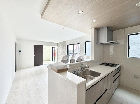 �L�b�`�� ���������y���݂ƐH�ׂ�K����͂���L�b�`��