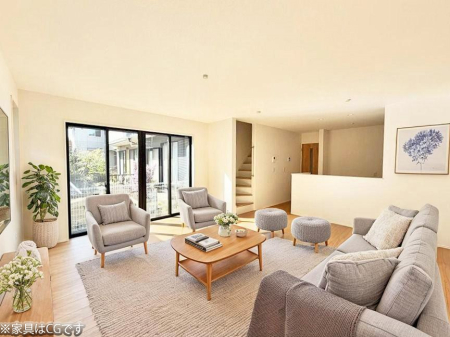 ���r���O ����