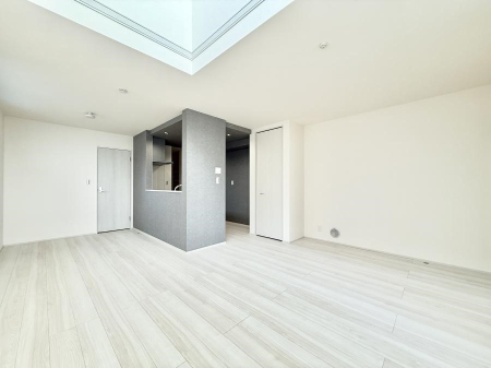 ���r���O �������S���������ꏊ�A�������߂����郊�r���O