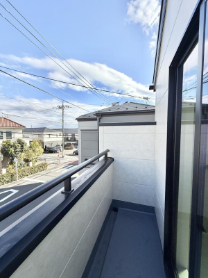 �o���R�j�[ ������ �G�߂̈ڂ낢����������J���I�ȋ�Ԃł�