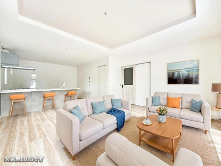 ���r���O ����