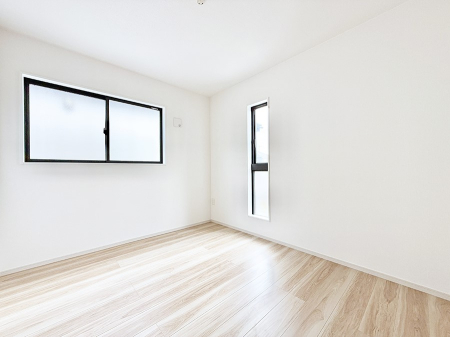 �q������ ����