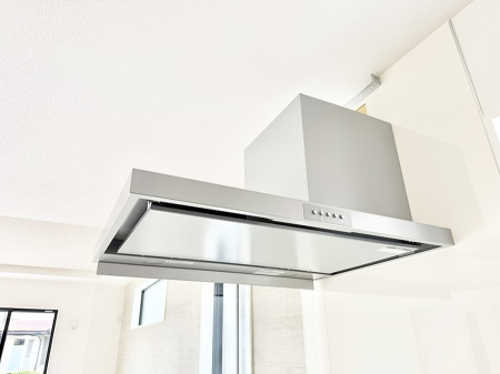 ���̑����� �ݔ����������̏��C����������C��ɗU������A�����I�ɔr�����ł��܂��B