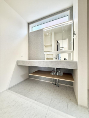 ���ʑ�E���ʏ� �������Ƒ��݂�Ȃ��g���₷���z�u�ł�