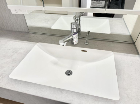 ���̑����� �ݔ����ׂ��������܂Ő􂢂₷���֗��ȃn���h�V�����[�t��