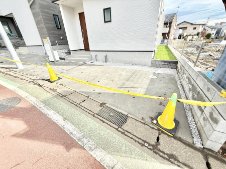  �O�ρ����K�Ȓ��ԃX�y�[�X�ň��S