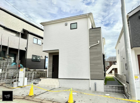 ���n�O�ώʐ^ �O�ρ��V������炵���n�܂�ꏊ�ŁA�Ƒ����J��[�߂�