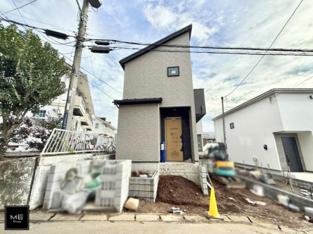 ���n�O�ώʐ^ �O�ρ��V������炵���n�܂�ꏊ�ŁA�Ƒ����J��[�߂�