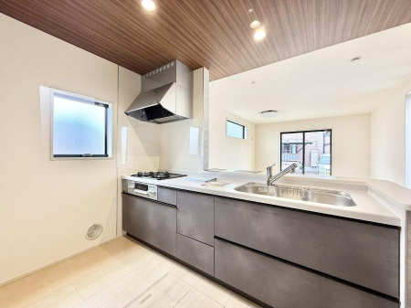 �L�b�`�� ����