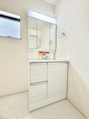 ���ʑ�E���ʏ� ����