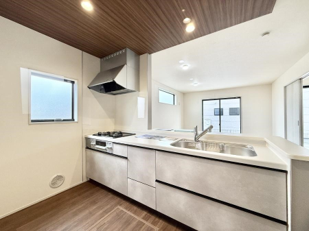 �L�b�`�� ����