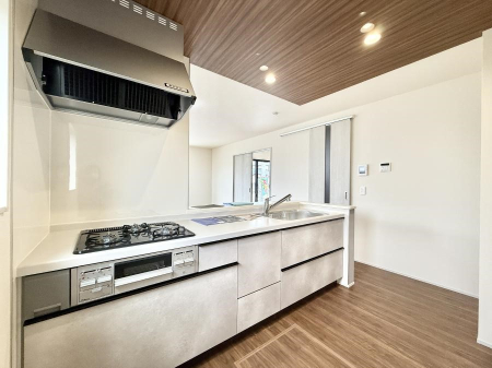 �L�b�`�� ����