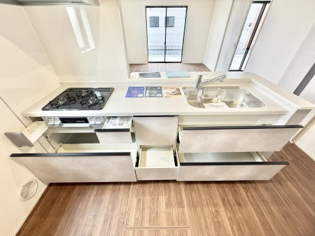 �L�b�`�� ����