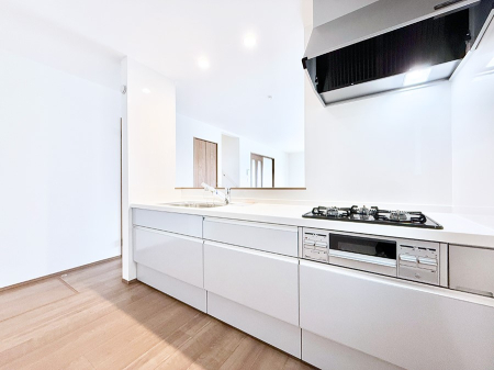 �L�b�`�� �����������������Ɗy�����Ȃ�A���K�ȃL�b�`�����