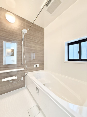 ���� �������������A������芰����o�X���[��