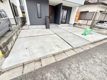  �O�ρ��J�[�X�y�[�X�L