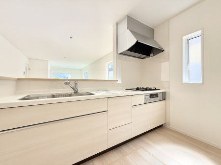 �L�b�`�� �������V���v���Ŕ������S�n�悢���Ԃ𐶂ރL�b�`�����